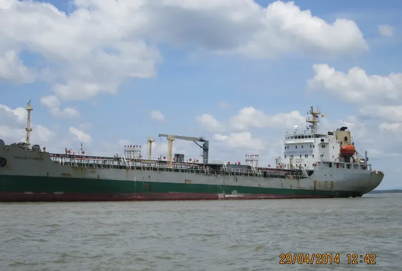 HERMES Tanker IMO 9515357 photo 2