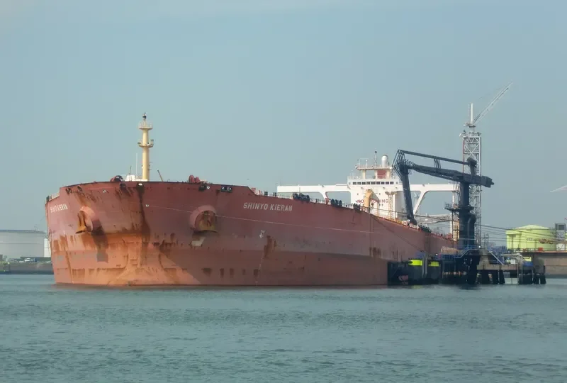 NAVE UNIVERSE Tanker IMO 9515931