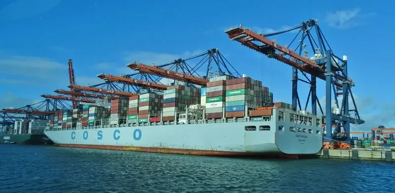 COSCO PORTUGAL Container Ship IMO 9516466 photo 2