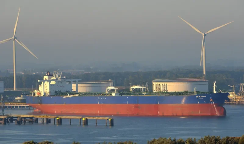 DELTA AIGAION Tanker IMO 9516923 photo 4
