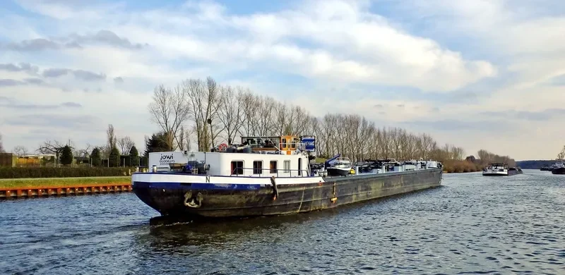 JOWI Tanker IMO 9517173 photo 5