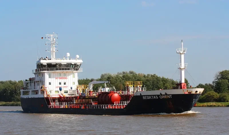 BRAHMS Tanker IMO 9517446 photo 3