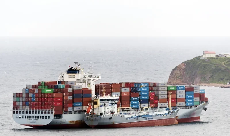 COSCO ASHDOD Container Ship IMO 9518335 photo 3