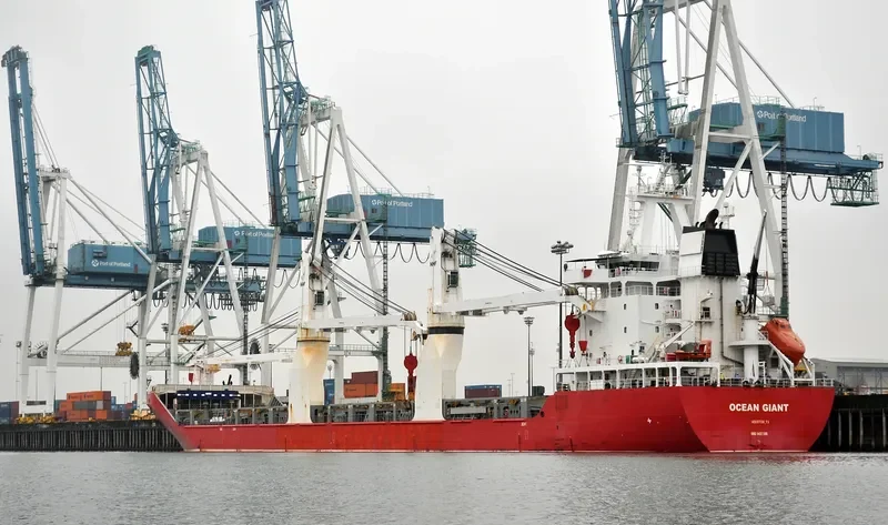 COSCO AQABA Container Ship IMO 9518359 photo 9