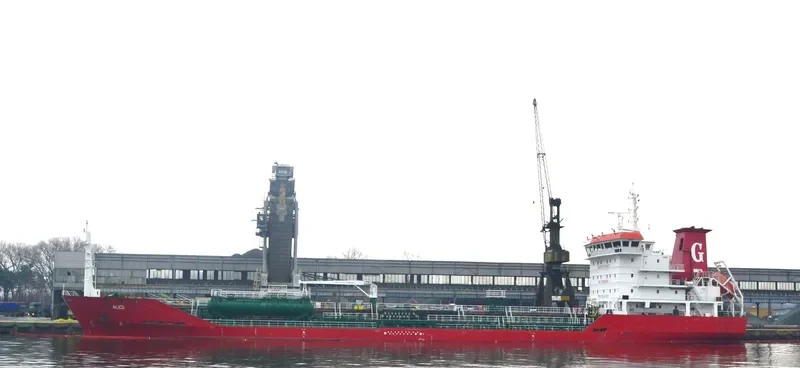 ALICE Tanker IMO 9520273 photo 10