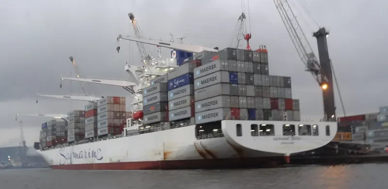 MAERSK CHILKA Container Ship IMO 9525364 photo 7