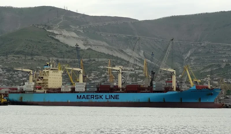 MAERSK COPENHAGEN Container Ship IMO 9525405 photo 2