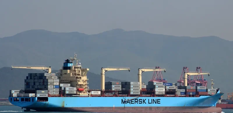 MAERSK COPENHAGEN Container Ship IMO 9525405 photo 3