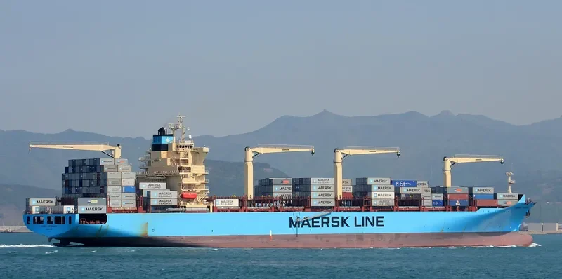MAERSK COPENHAGEN Container Ship IMO 9525405 photo 4