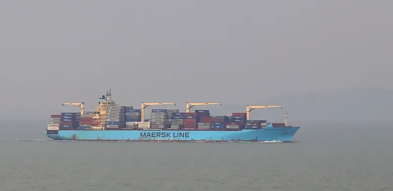 MAERSK CASABLANCA Container Ship IMO 9525467 photo 2