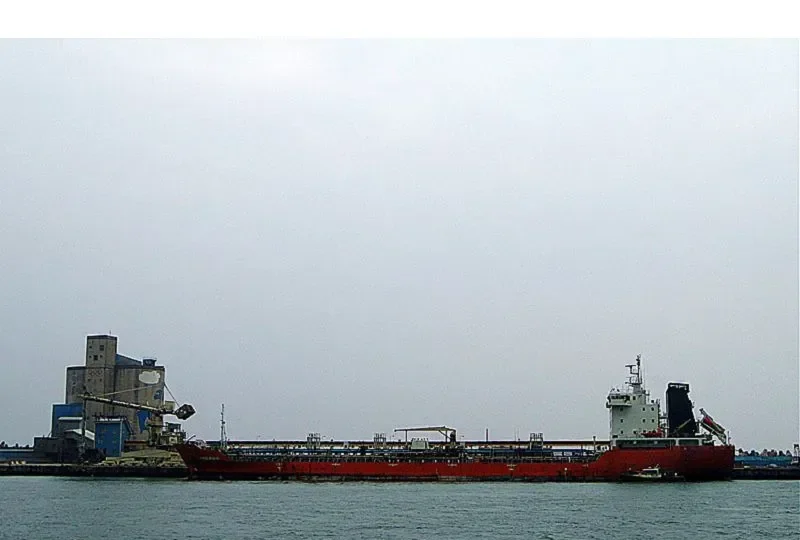 LIANG SHENG Tanker IMO 9526693 photo 5