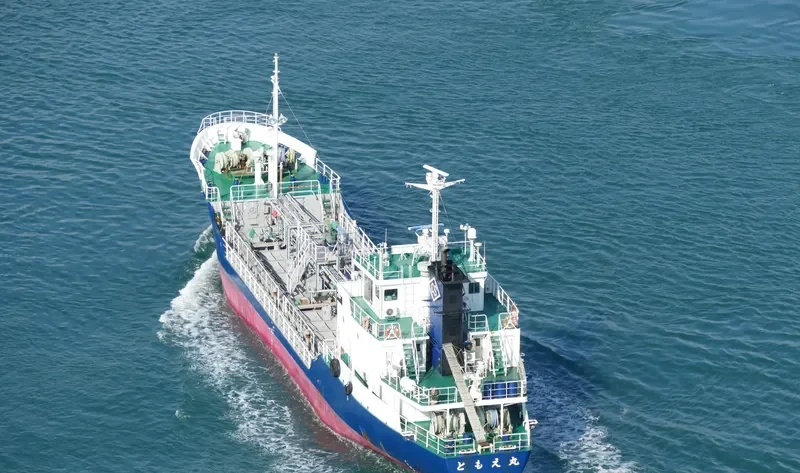 TOMOE MARU Tanker IMO 9526863 photo 10