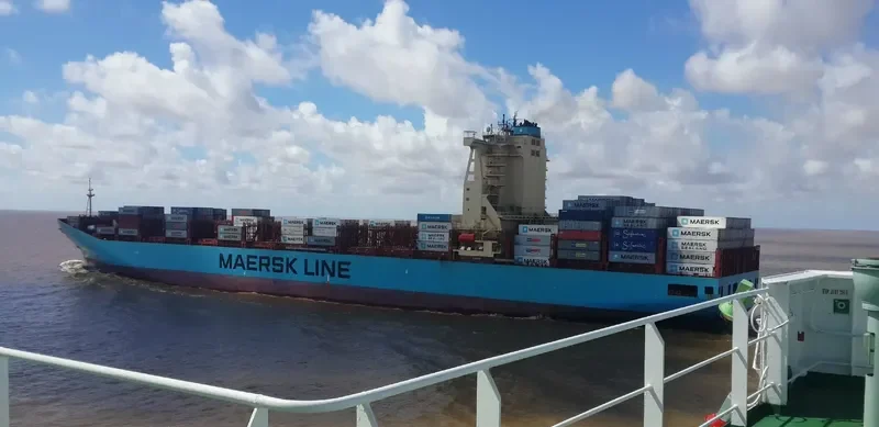 MAERSK LIMA Container Ship IMO 9526875 photo 6