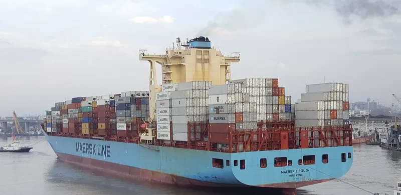 MAERSK LIRQUEN Container Ship IMO 9526887 photo 6