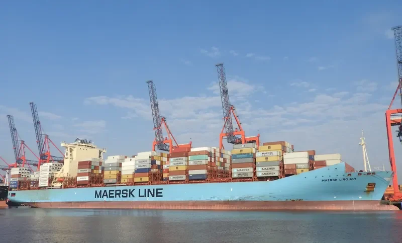 MAERSK LIRQUEN Container Ship IMO 9526887 photo 10