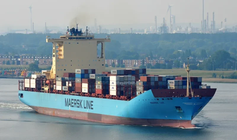 MAERSK LUZ Container Ship IMO 9526904 photo 9