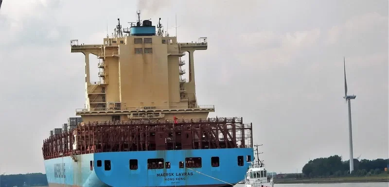 MAERSK LAVRAS Container Ship IMO 9526928 photo 3
