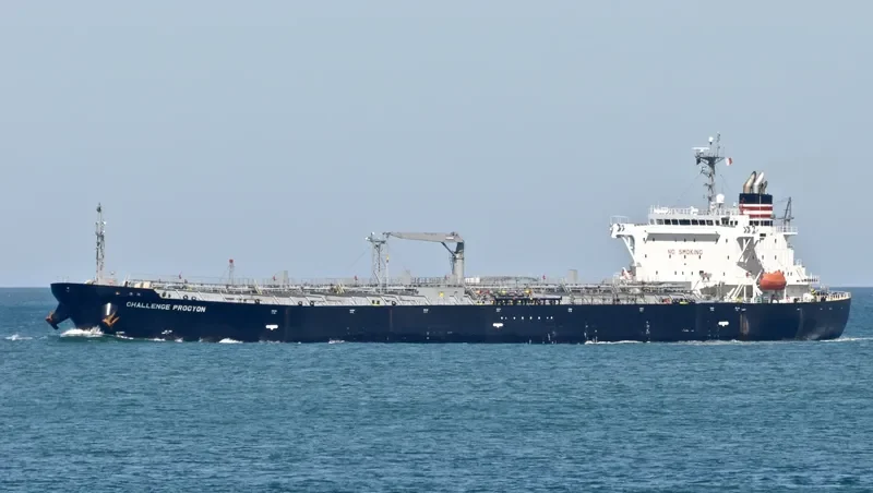 CHALLENGE PROCYON Tanker IMO 9527403 photo 6