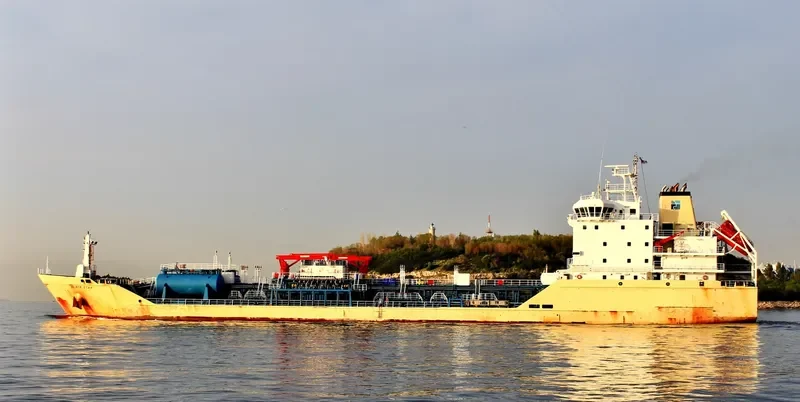 BLACK STAR Tanker IMO 9527776 photo 5