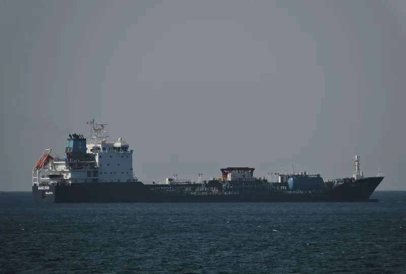 BLACK STAR Tanker IMO 9527776 photo 10