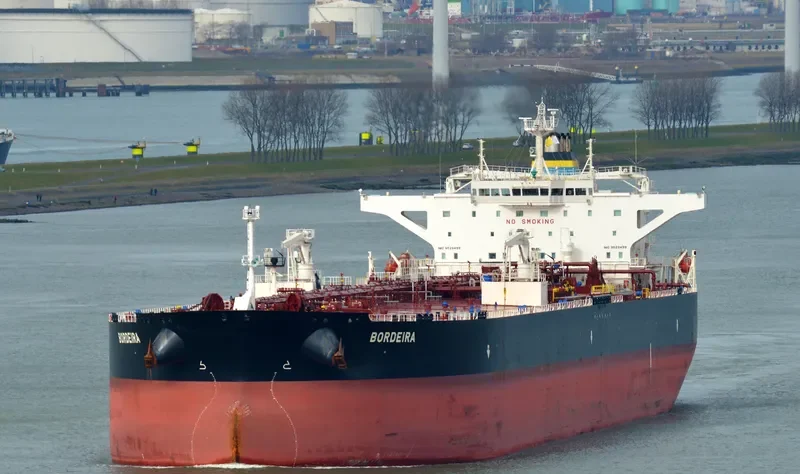 BORDEIRA Tanker IMO 9529499 photo 7