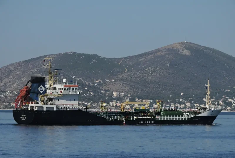 LOUTRO Tanker IMO 9531583 photo 5