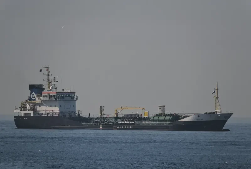 LOUTRO Tanker IMO 9531583 photo 10