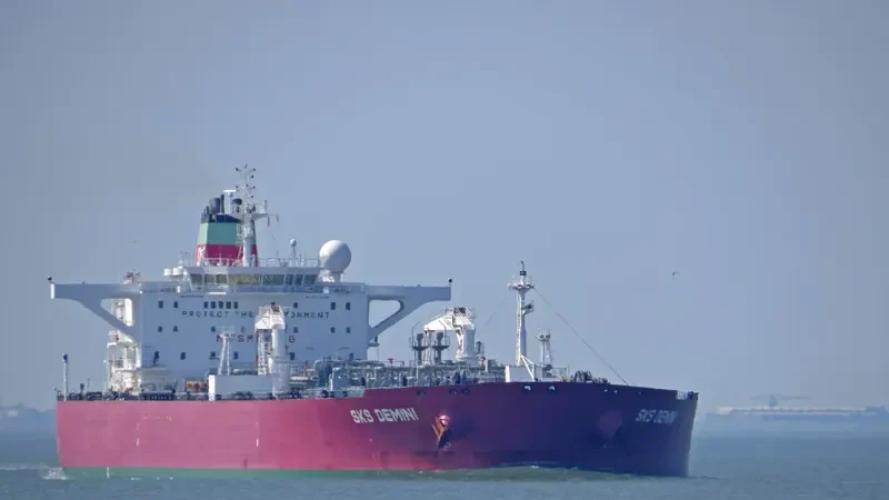 SKS DEMINI Tanker IMO 9531636 photo 4