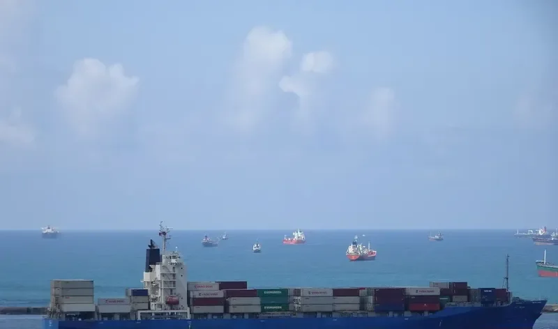 JAKARTA VOYAGER Container Ship IMO 9532288