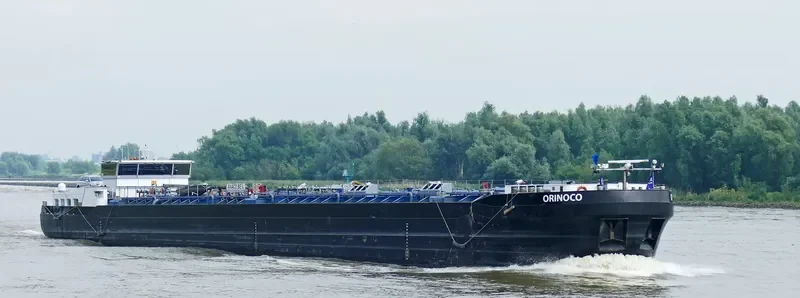 ZAMBEZI Tanker IMO 9533191 photo 8
