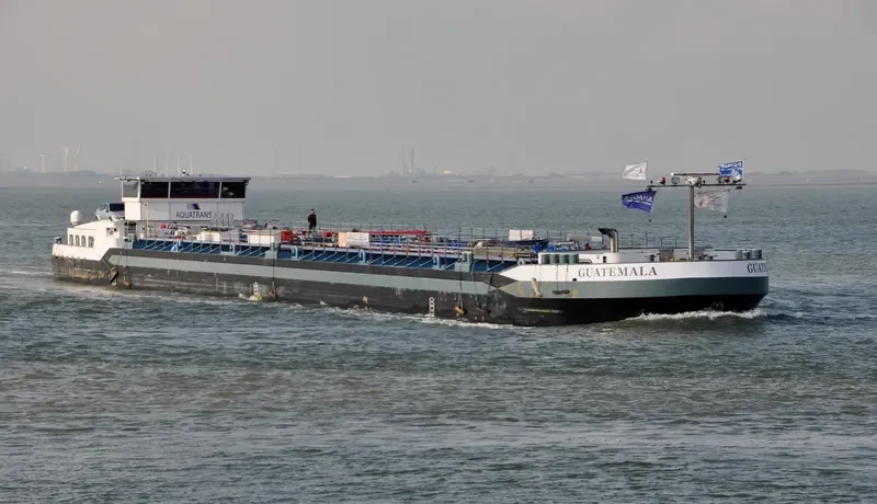 GUATEMALA Tanker IMO 9533206 photo 3