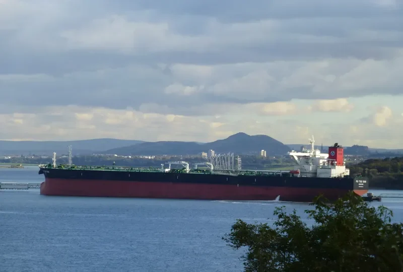 MARAN LYNX Tanker IMO 9534016 photo 2
