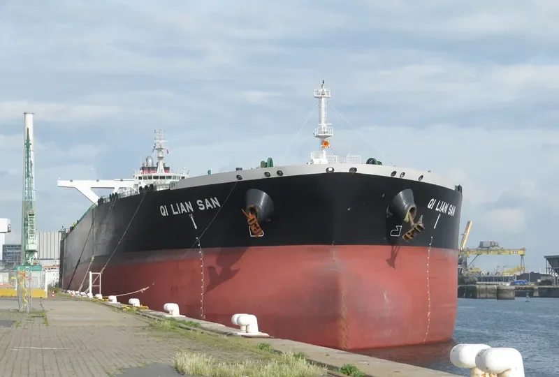 YASA SOUTHERN CROSS Tanker IMO 9534030 photo 6