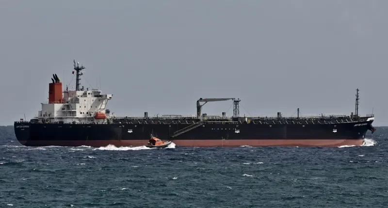 JUPITER EXPRESS Tanker IMO 9536832 photo 9