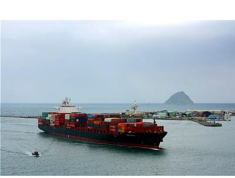 RHL CONSCIENTIA Container Ship IMO 9539664 photo 6
