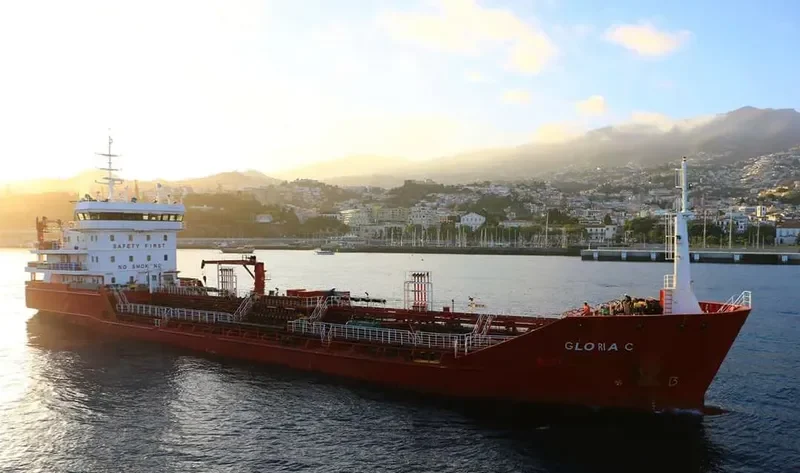 GLORIA C Tanker IMO 9540273 photo 3