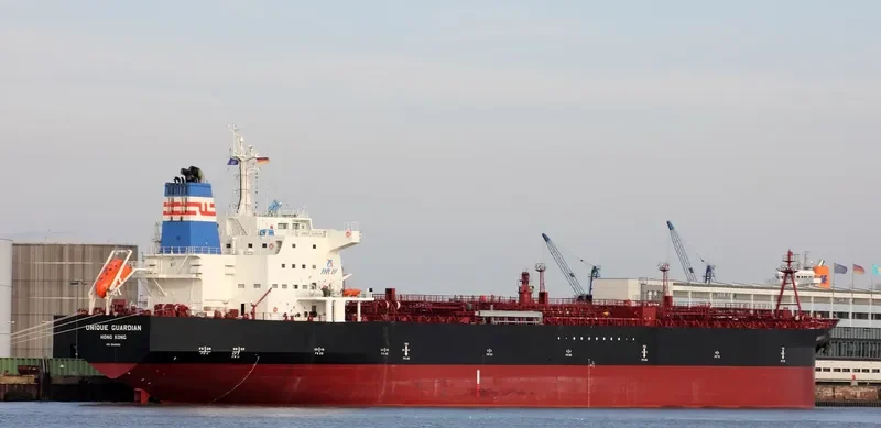 UNIQUE GUARDIAN Tanker IMO 9540821 photo 10