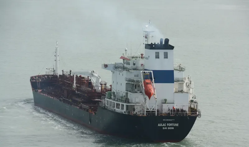 C FORTUNE Tanker IMO 9541277 photo 7