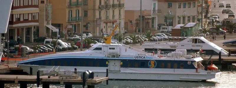 LAURA Passenger Ship IMO 9544176 photo 5