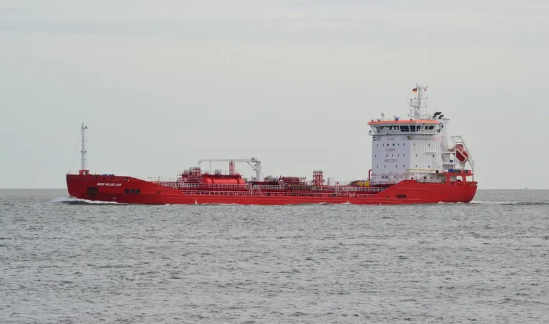 MED BLUE JAY Tanker IMO 9544346 photo 9