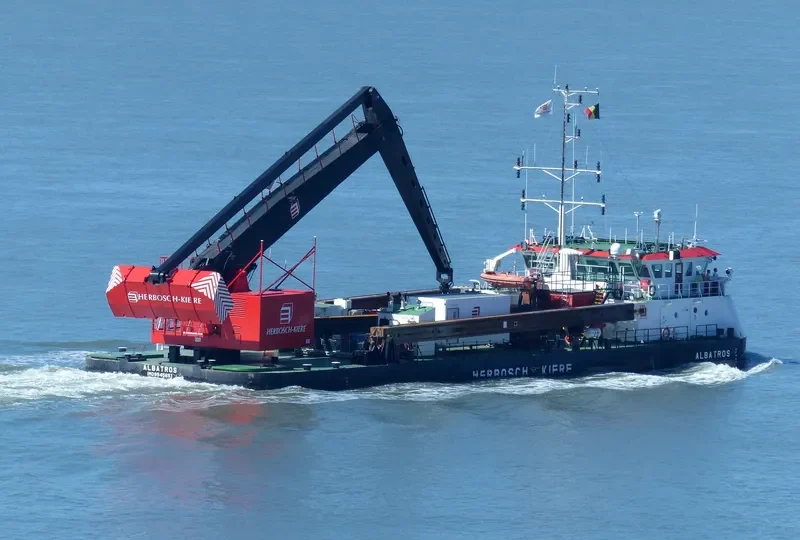 ALBATROS Offshore Vessel IMO 9545651 photo 2