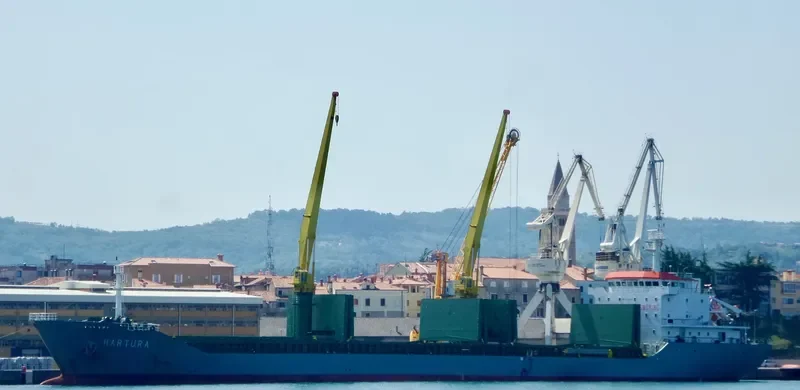 HARTURA General Cargo IMO 9546447 photo 2