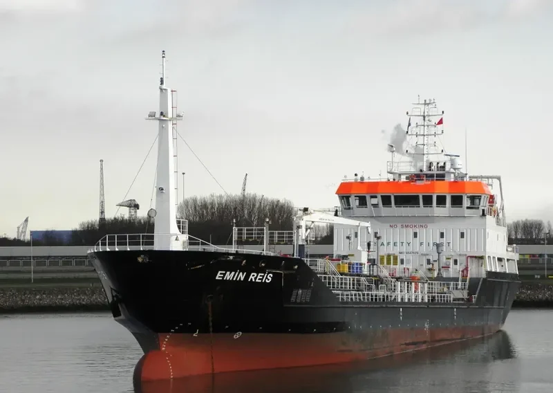 EMIN REIS Tanker IMO 9547570 photo 3
