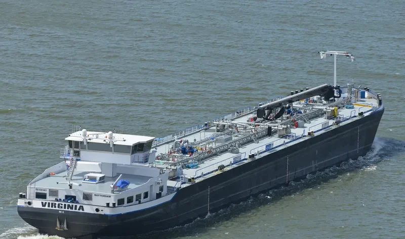 VIRGINIA Tanker IMO 9552941 photo 9