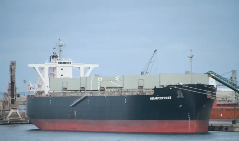 MEDAN EXPRESS Bulk Carrier IMO 9554743 photo 4