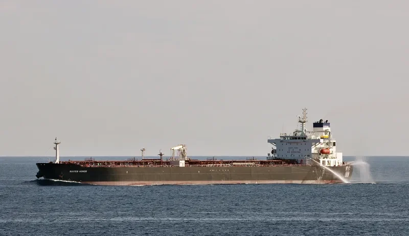 NAVIG8 HONOR Tanker IMO 9556181 photo 2
