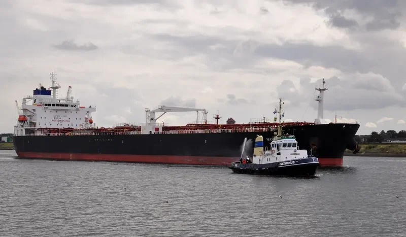 NAVIG8 HONOR Tanker IMO 9556181 photo 4