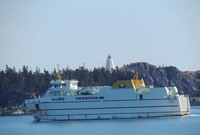GRAND MANAN ADVENTURE Ro-Ro IMO 9558103 photo 10