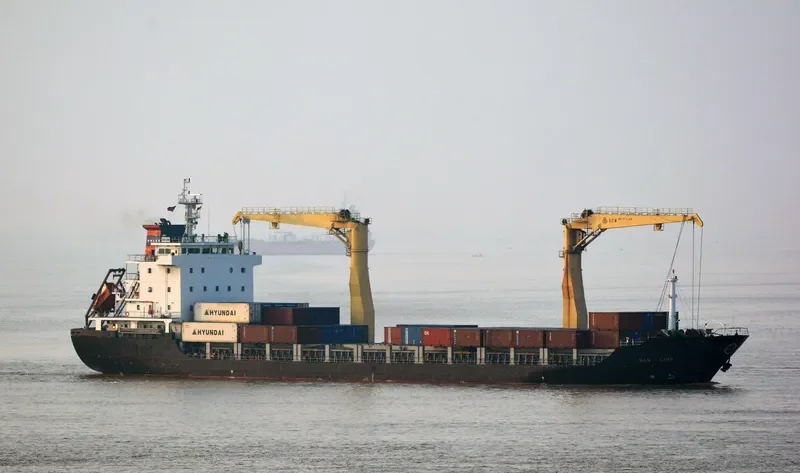 AMIRA JOY General Cargo IMO 9558452 photo 4