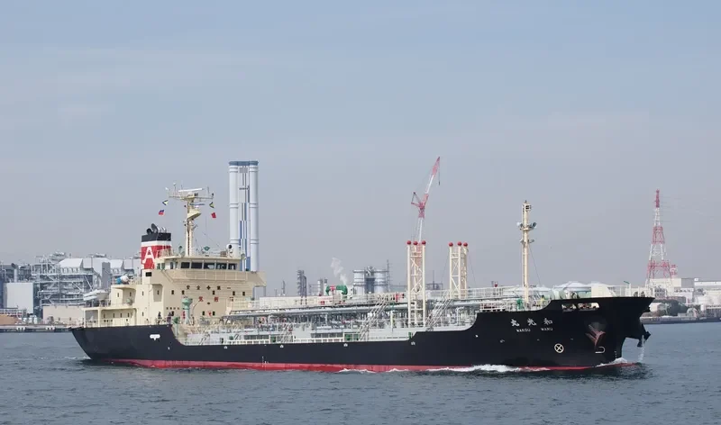 WAKOU MARU Tanker IMO 9559729 photo 8